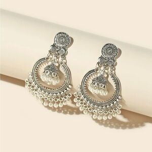 FAUX pearl decor Jhumka earring